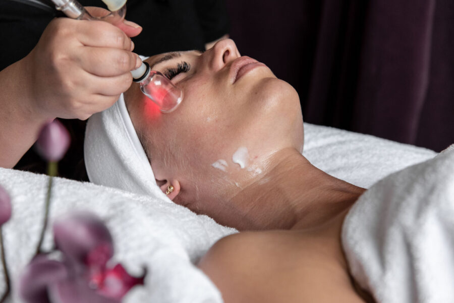 Colorlift behandling på Arken Hotel & Art Garden Spa
