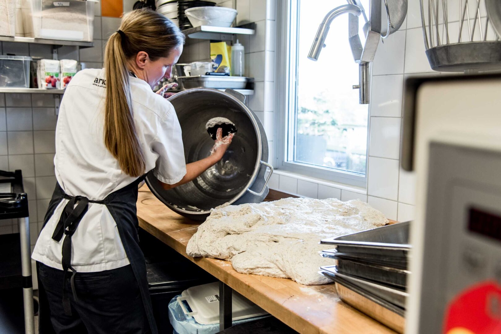 Det går åt mycket surdegsbröd på Arken Hotel