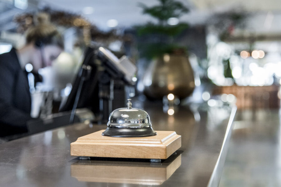 ringklocka i receptionen