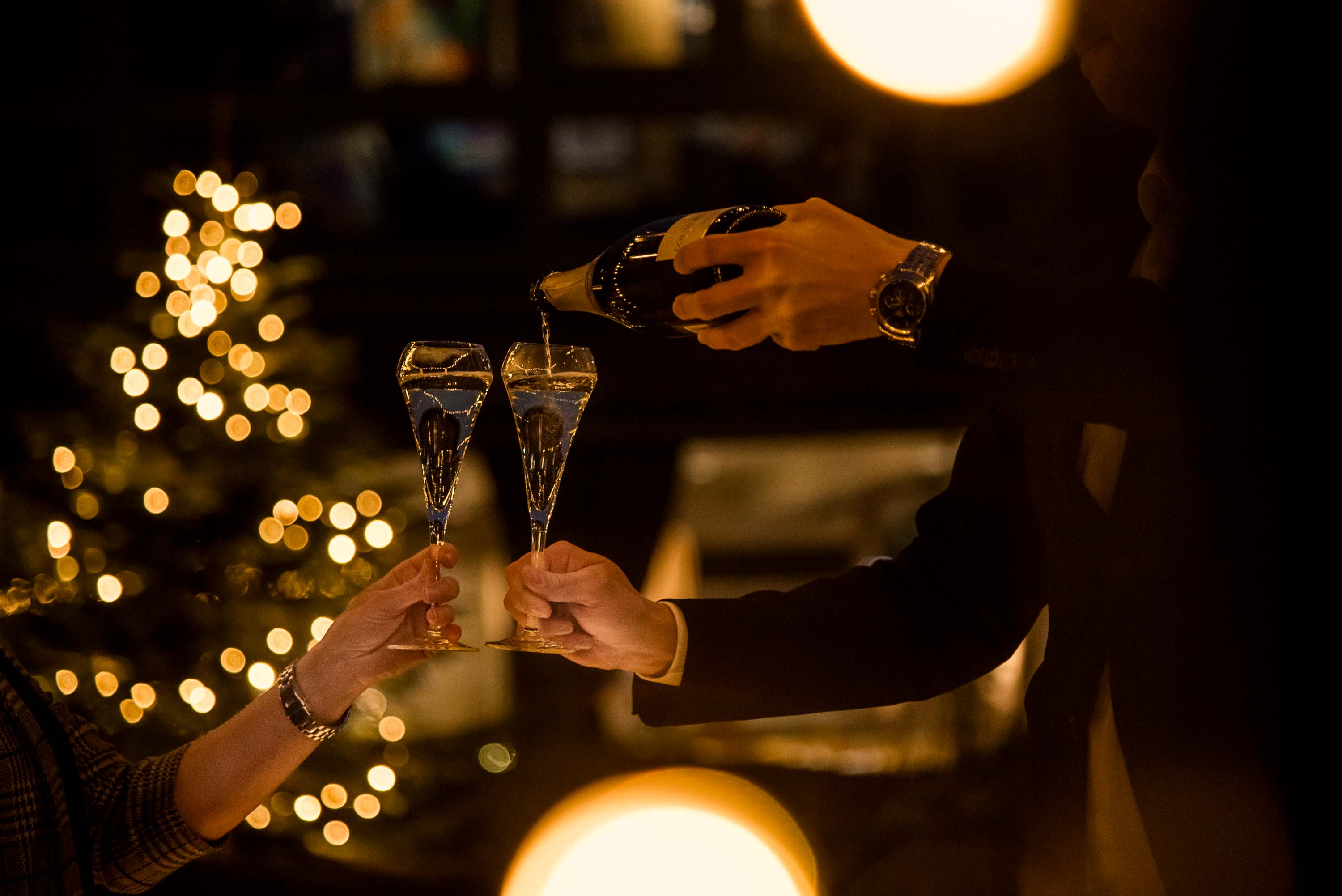 nyårsfirande med champagne