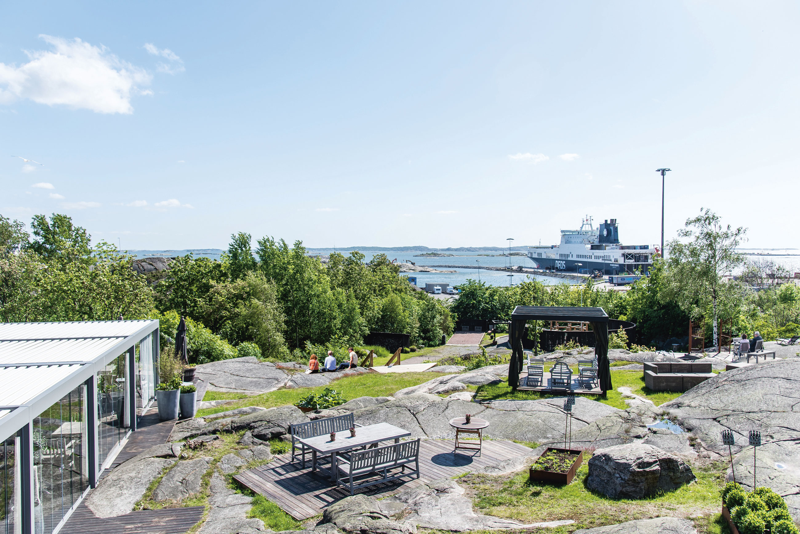 trädgården med utsikt över havet
